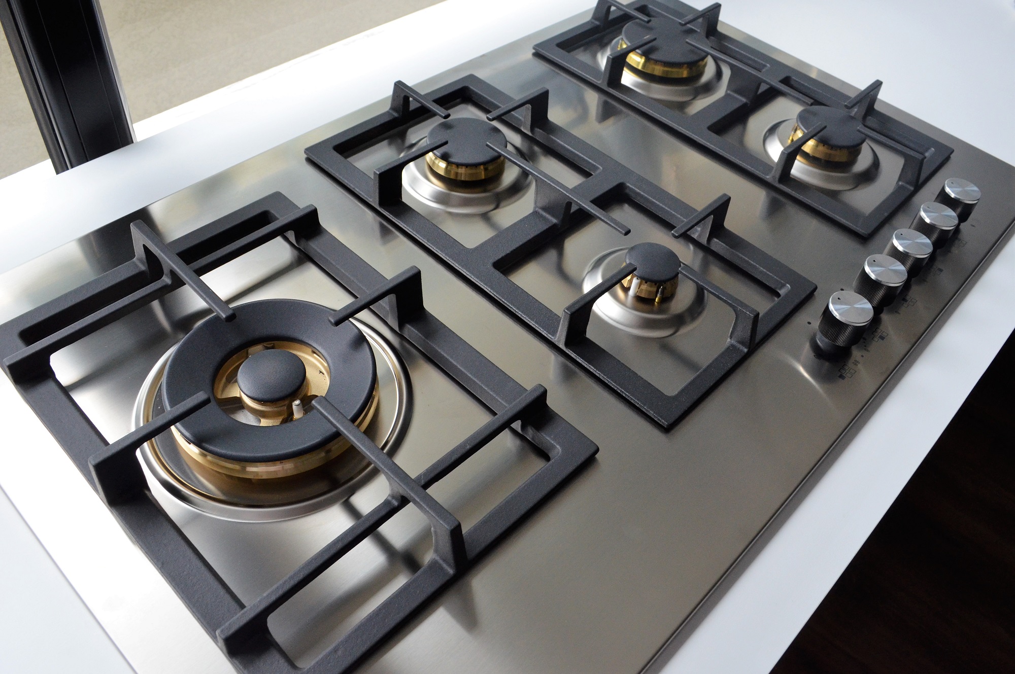 cooktop-elanto-professionale-90cm-lateral-performance.jpg